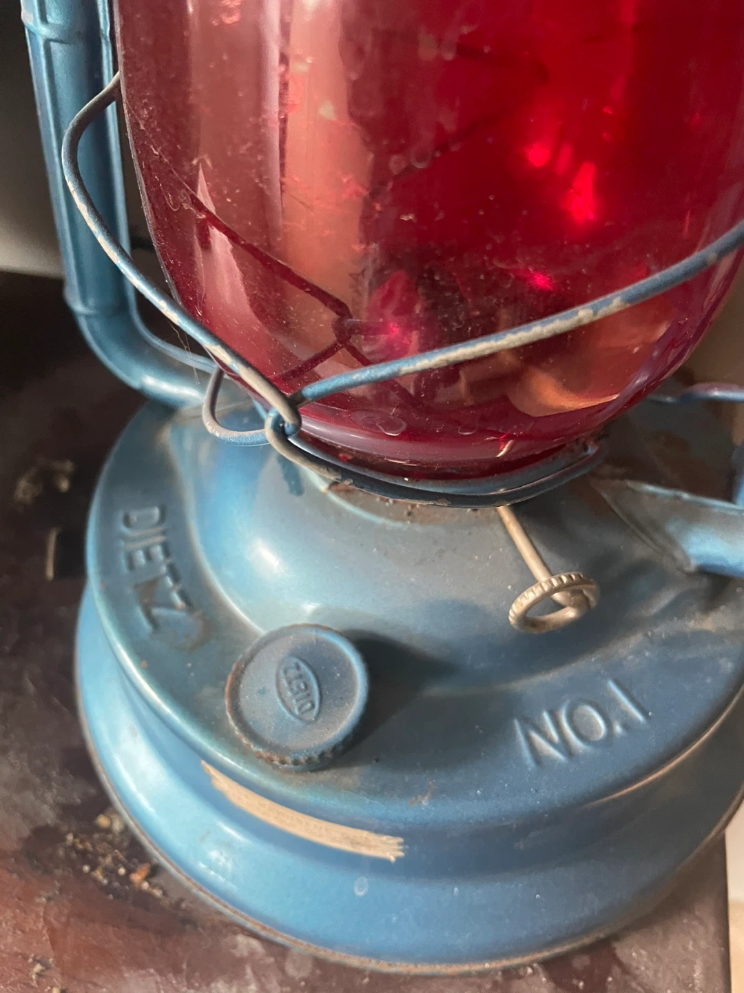 Dietz No.1 Lantern Blue with Red Glass - photo 2