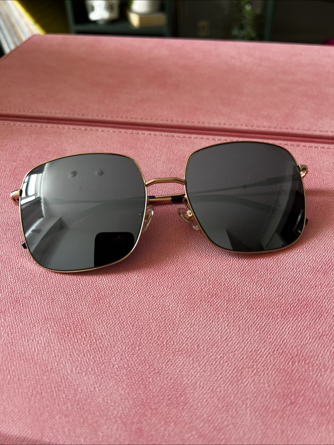 Women’s Sunglasses - photo 3