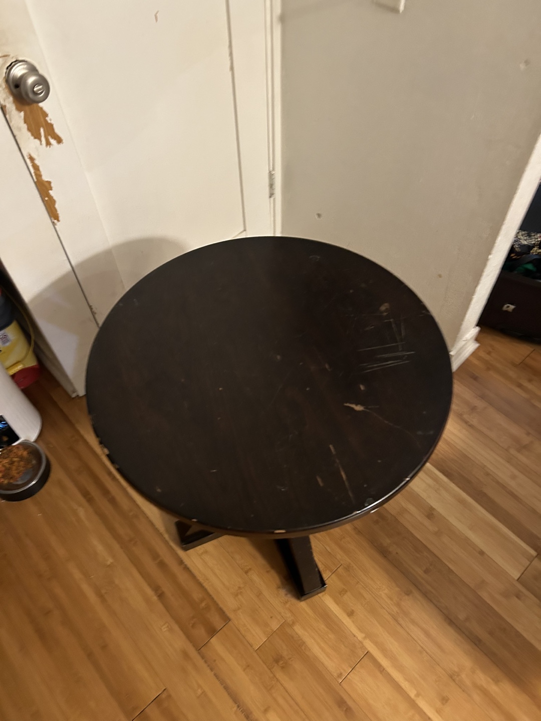 Round Wooden Side Table - photo 2