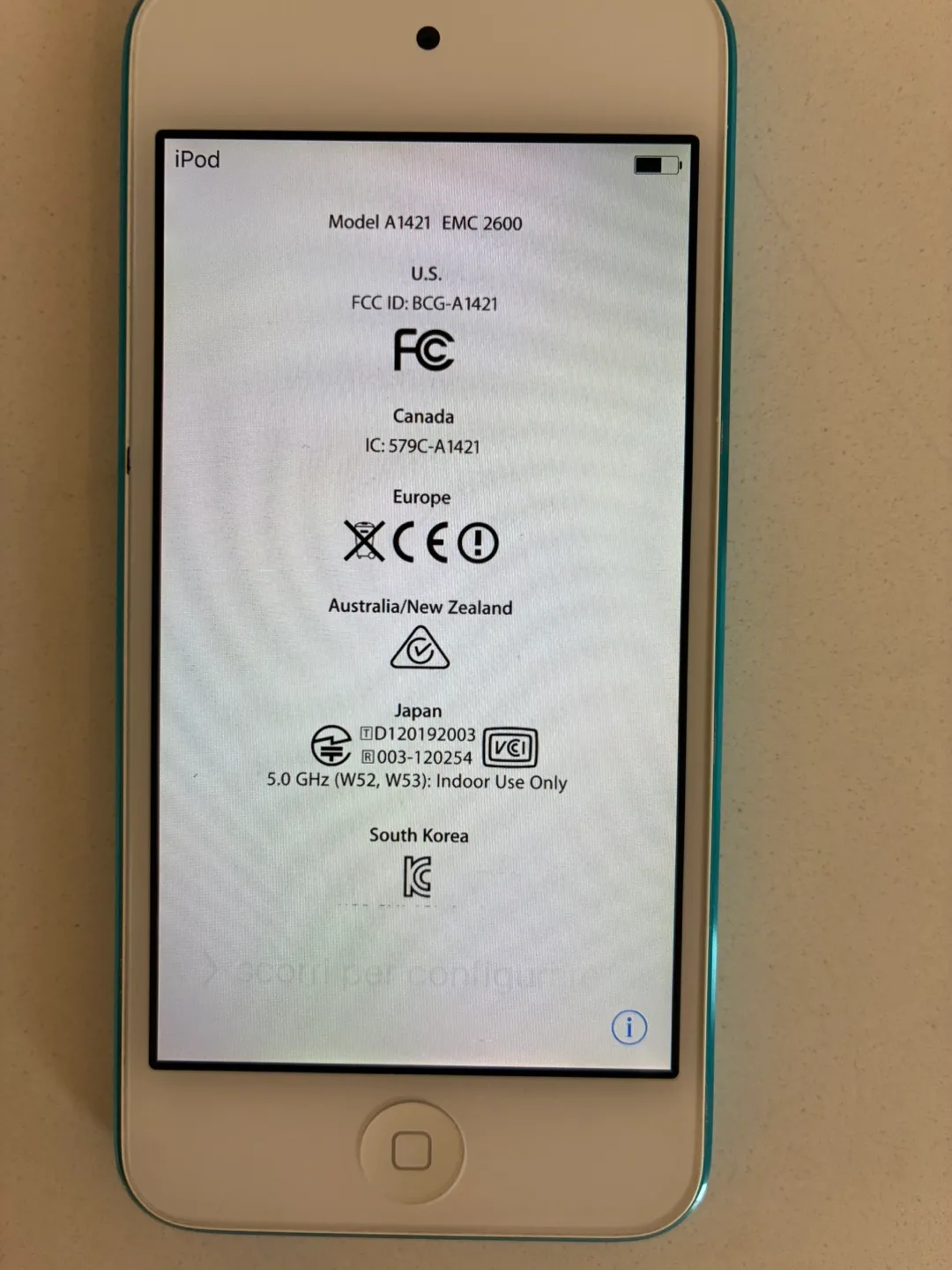 Apple iPod Touch 5th Gen - Blue image indicator(2)