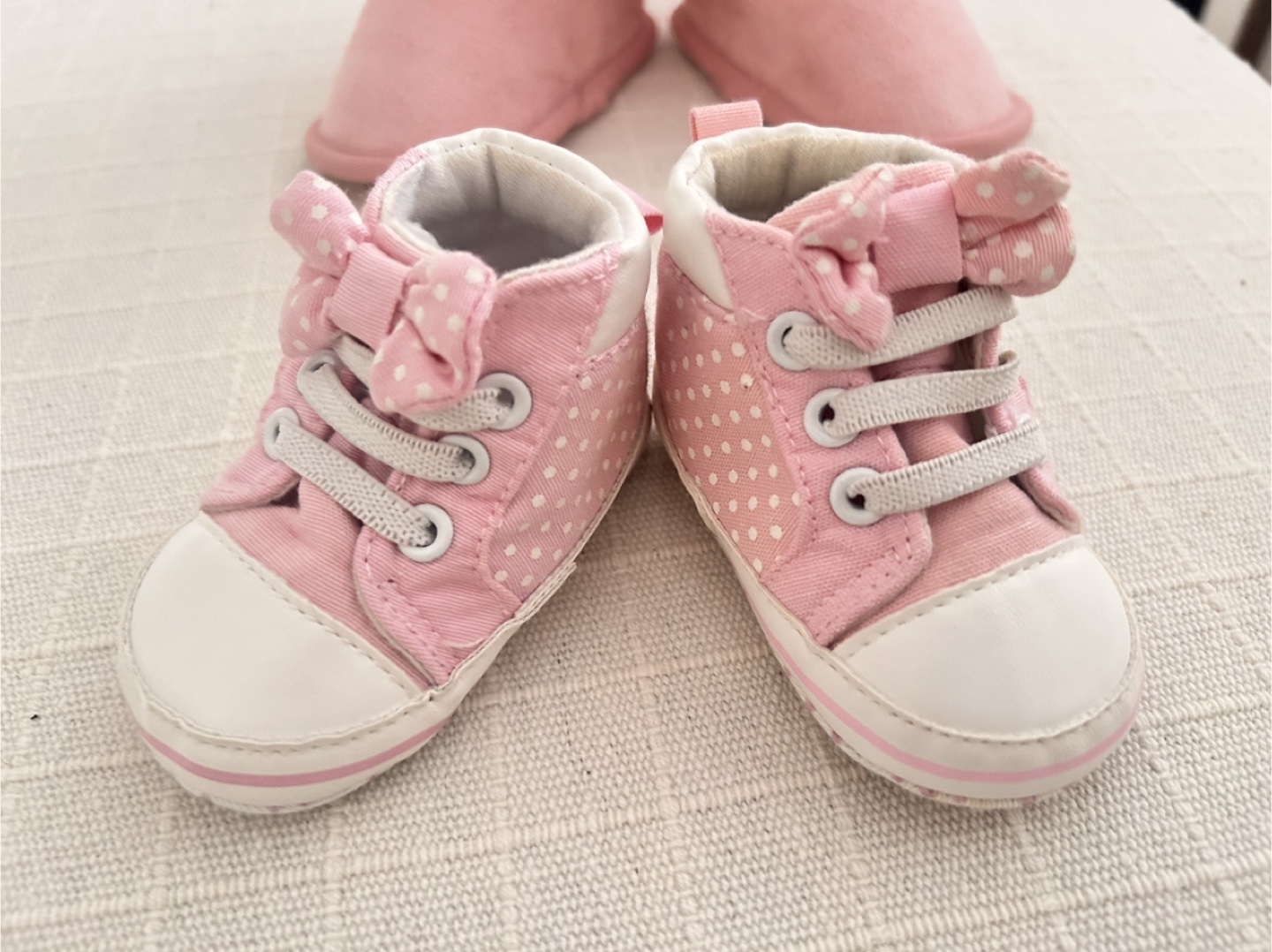 Baby Girl Pink Booties & Sneakers Set - photo 3