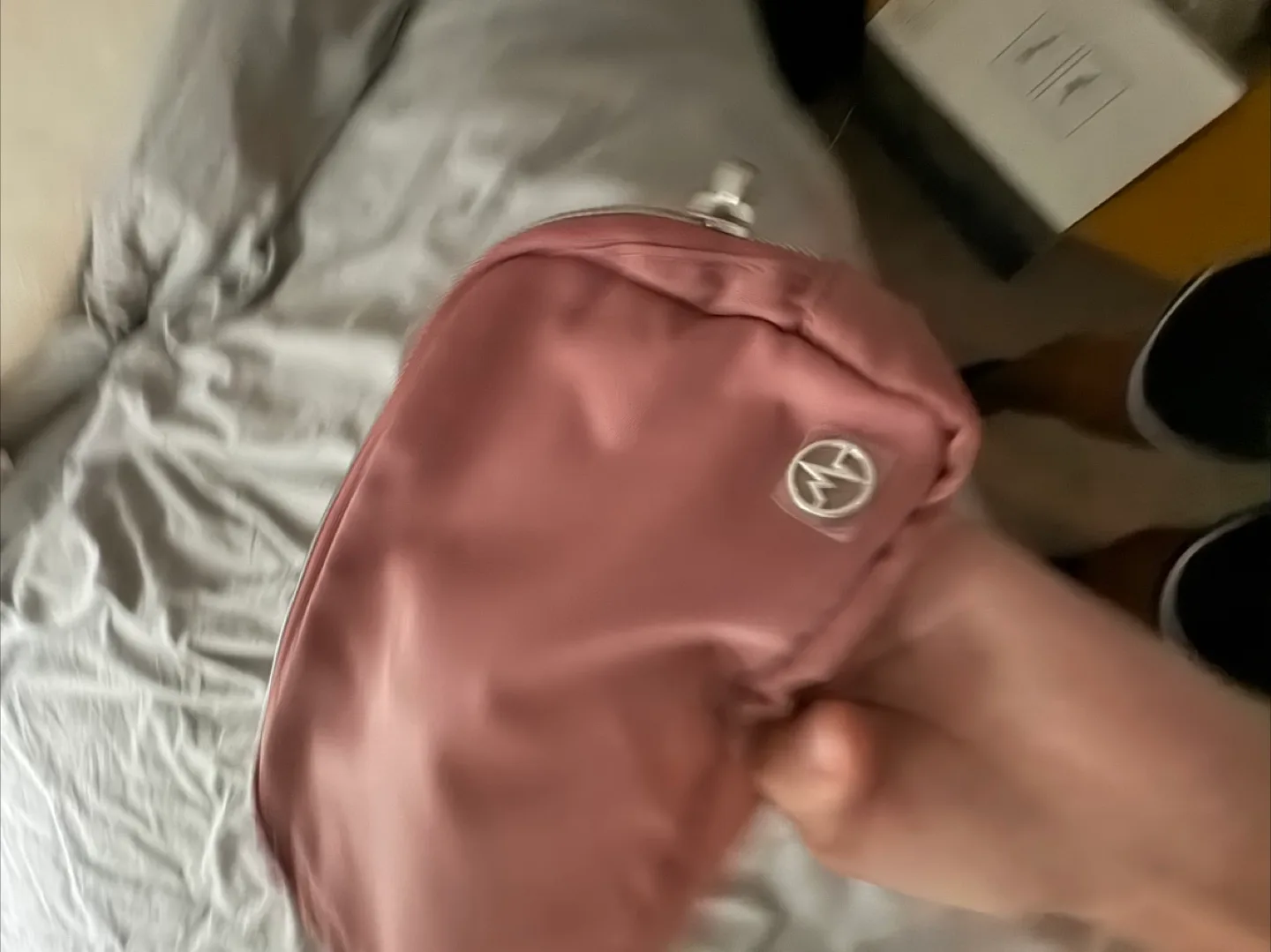 Pander  Pink Belt Bag image indicator(3)