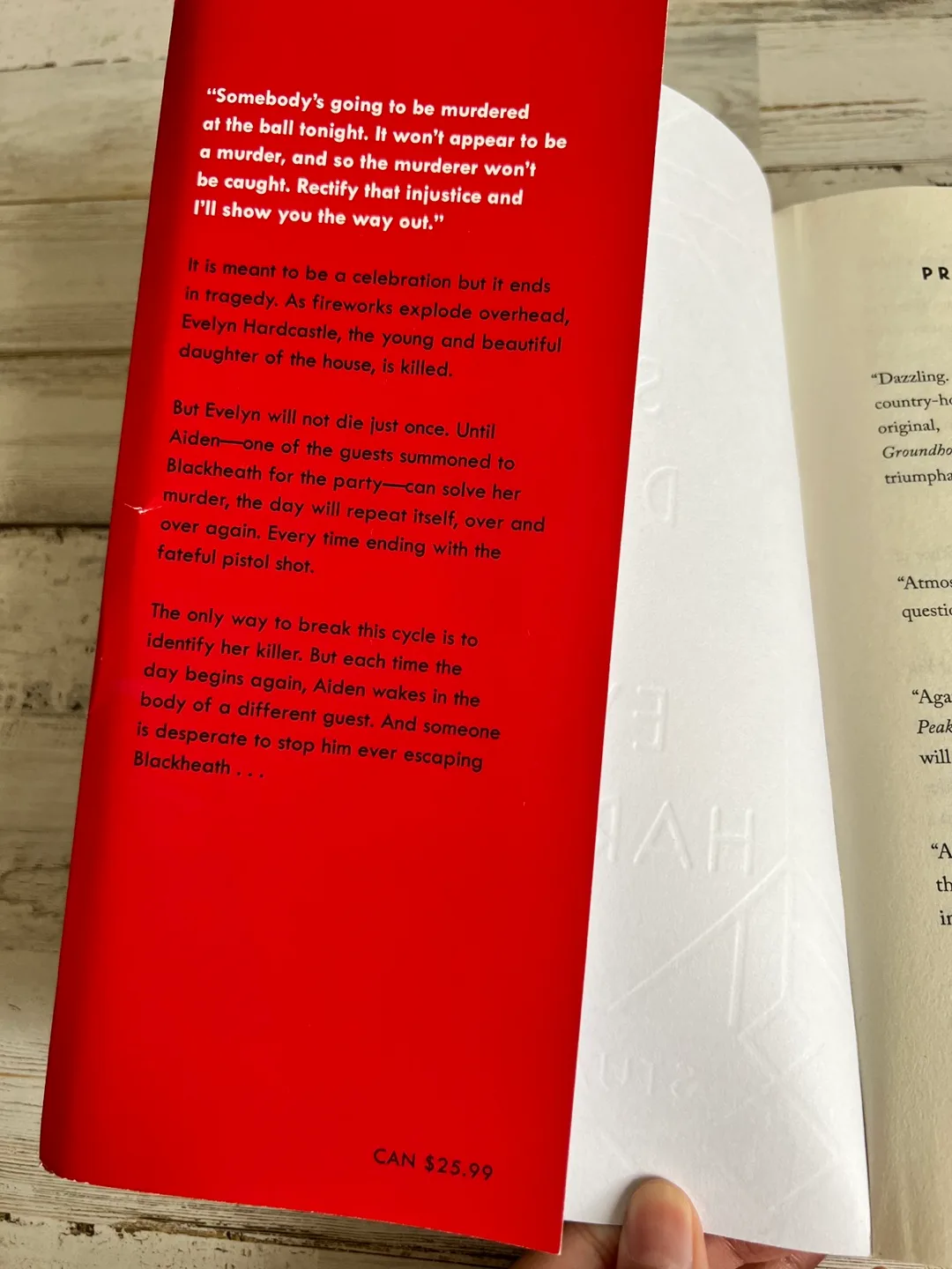 The Seven Deaths of Evelyn Hardcastle by Stuart Turton image indicator(2)