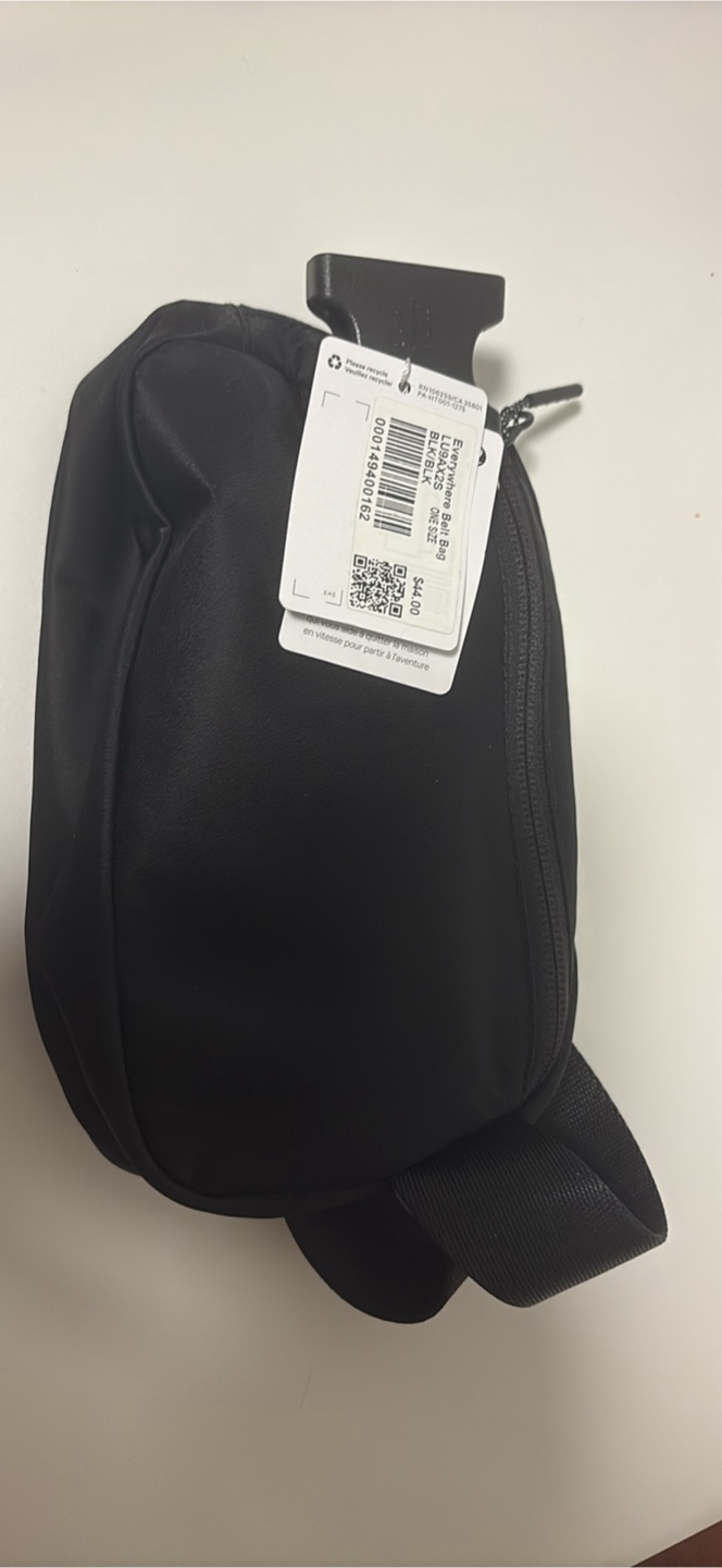 Lululemon eveywhere belt bag (1 liter)