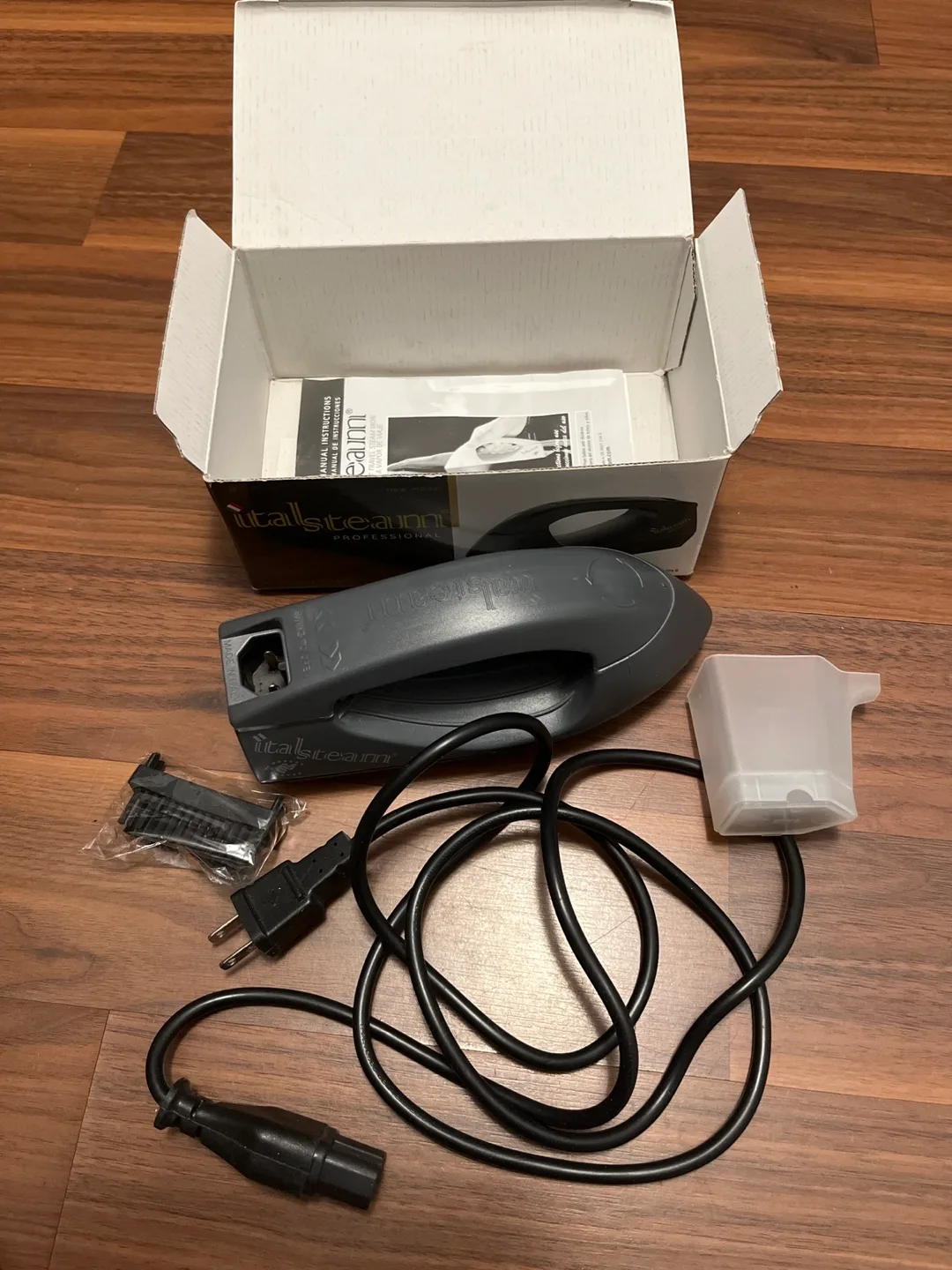 Italsteam Professional Garment Steamer image indicator(3)