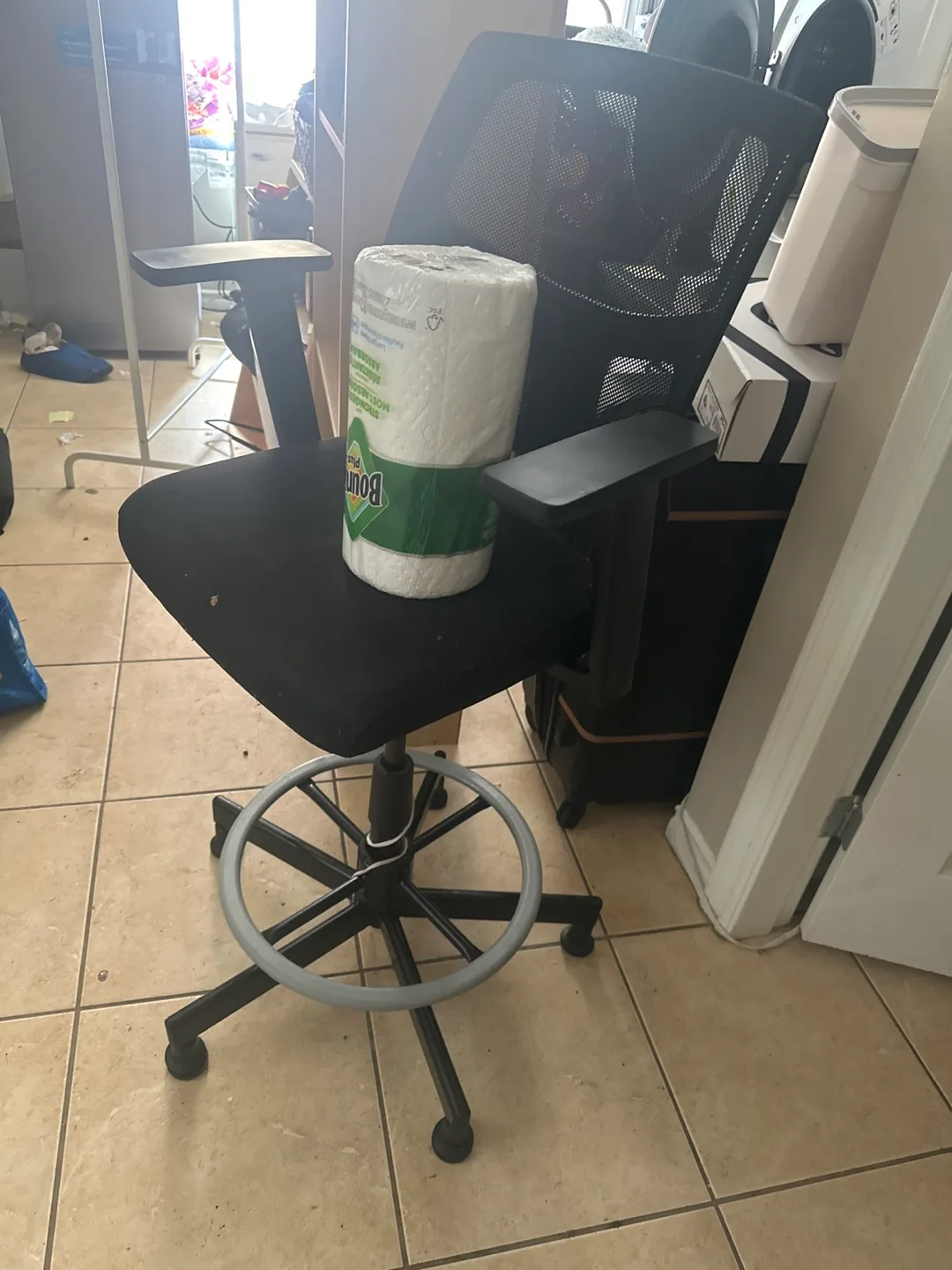Office Chair - Black thumbnail