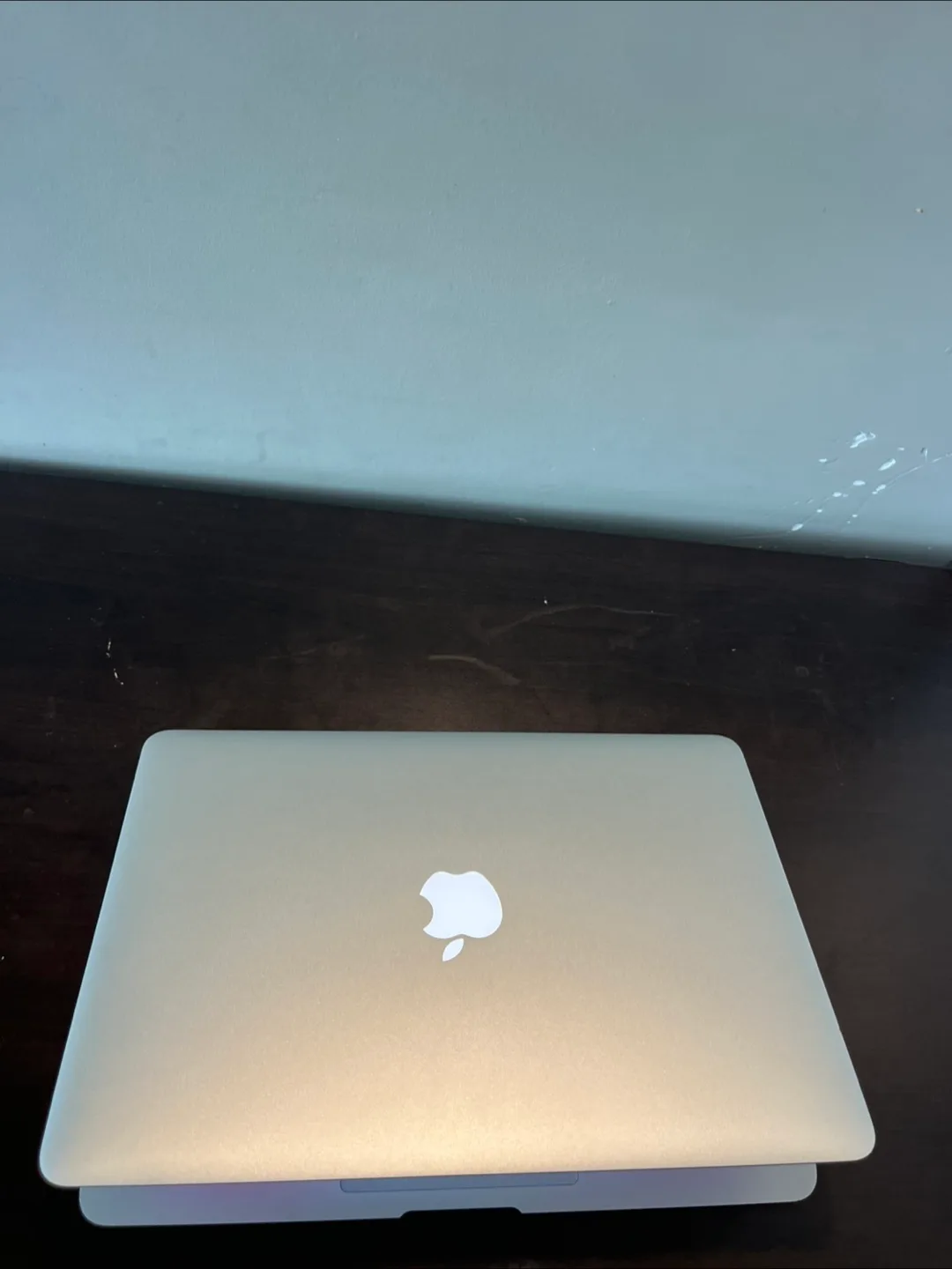 MacBook Air (13-inch, 2017)