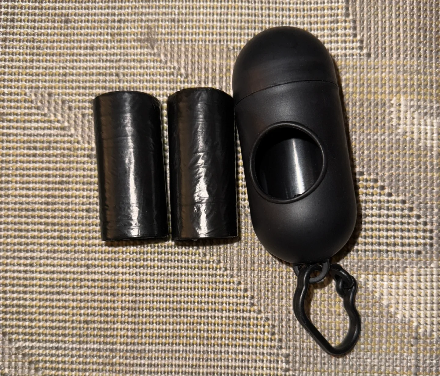 🥕Poop Bag holder w/ 2 rolls image indicator(2)