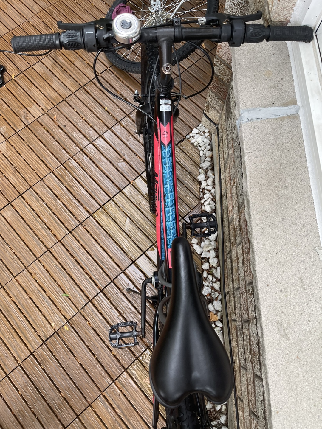 26 inchMovelo Mountain Bike - Great Condition! - photo 3