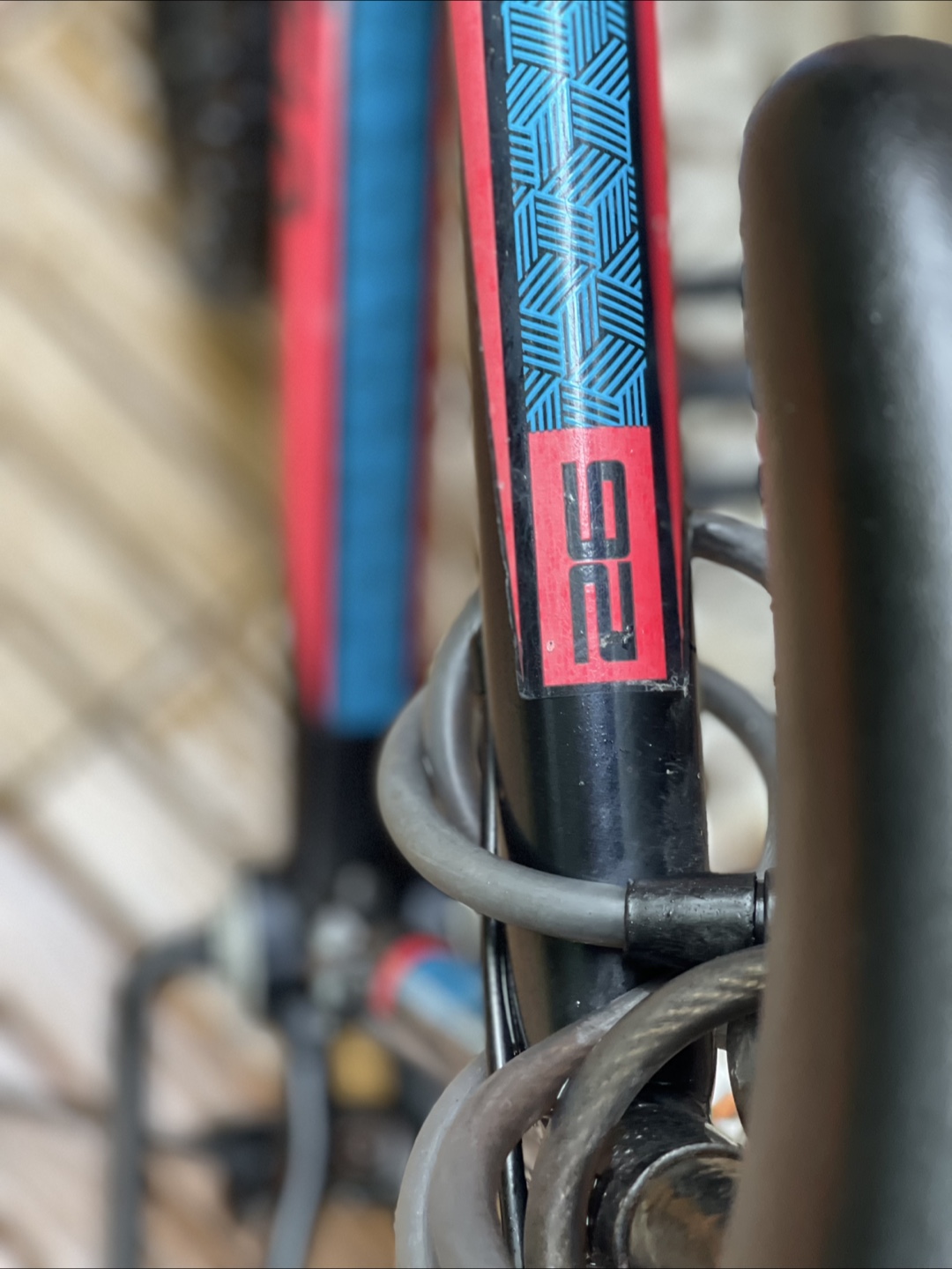 26 inchMovelo Mountain Bike - Great Condition! - photo 5