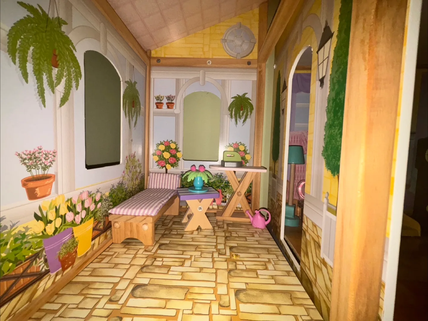 Dollhouse with Furniture included image indicator(7)