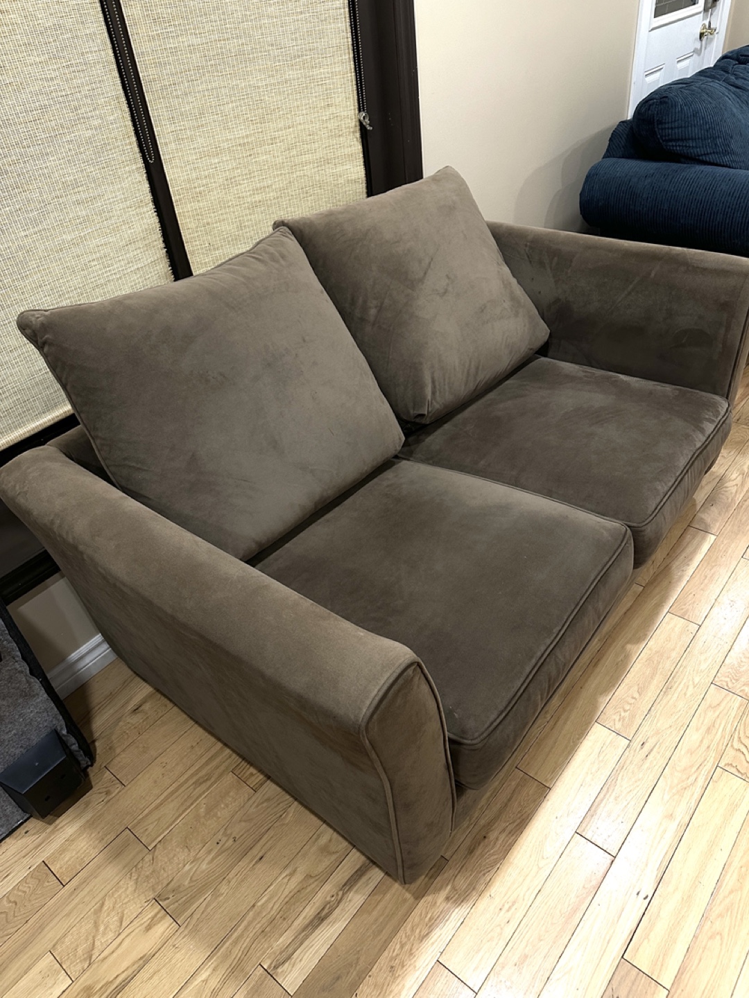 Beautiful Brown Modern Love Seat Sofa (CAN DELIVER) - photo 3