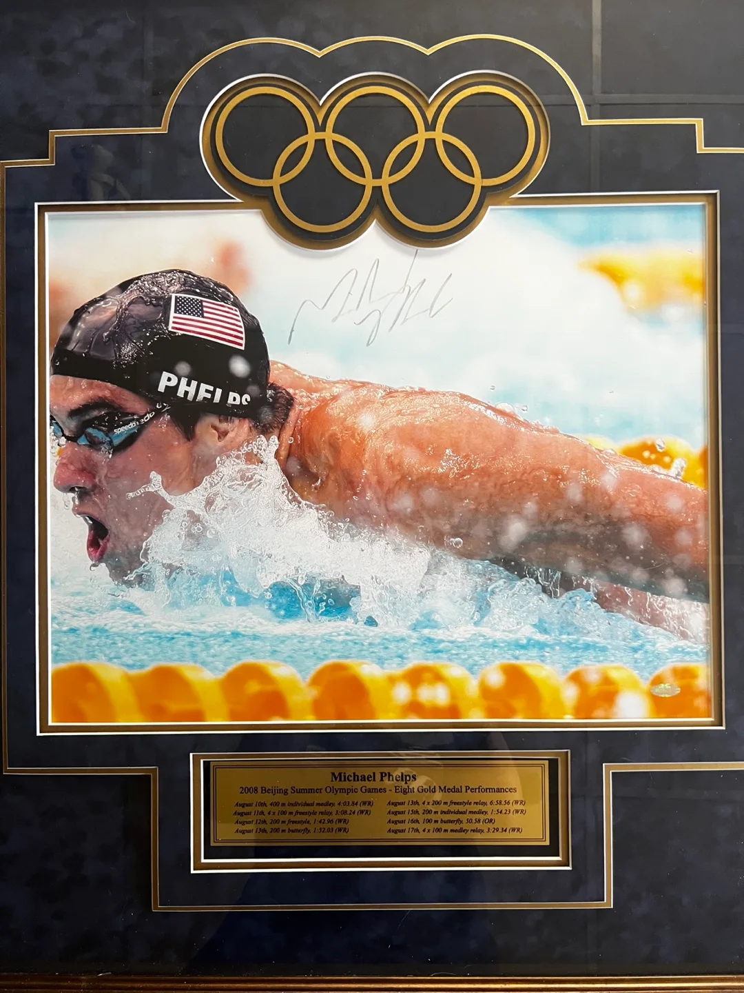 Michael Phelps framed autographed 16x20 Olympic photo (Steiner) image indicator(2)