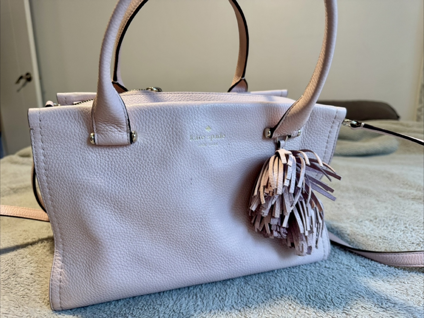 Beautiful Pink Kate Spade Purse - photo 5