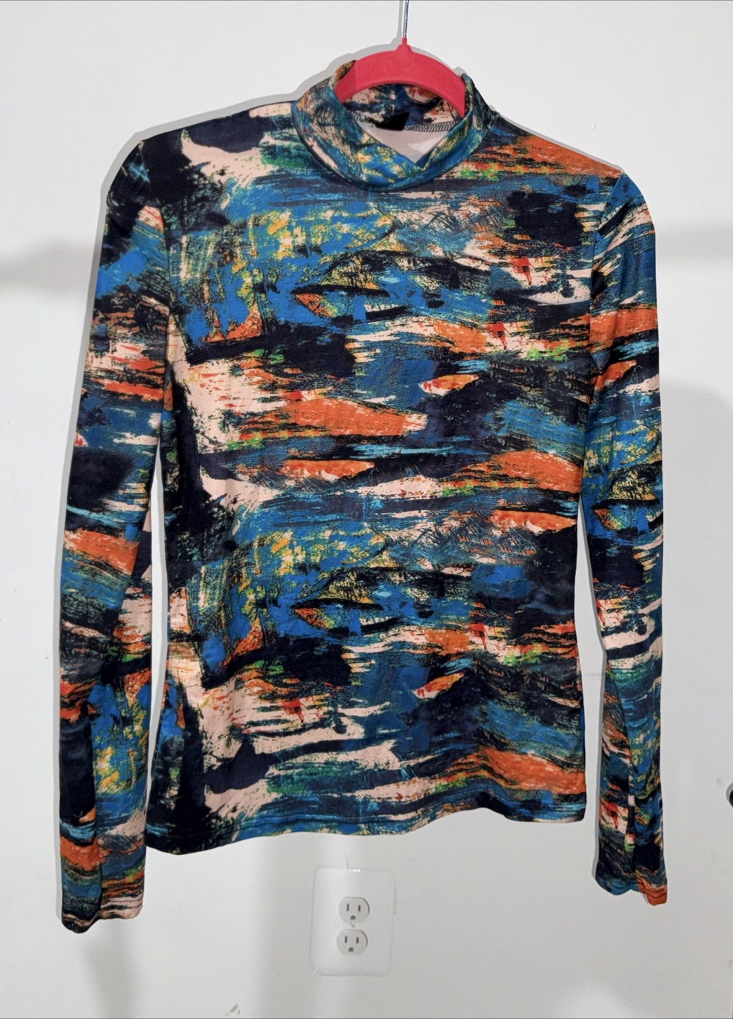 Abstract Print Turtleneck Top