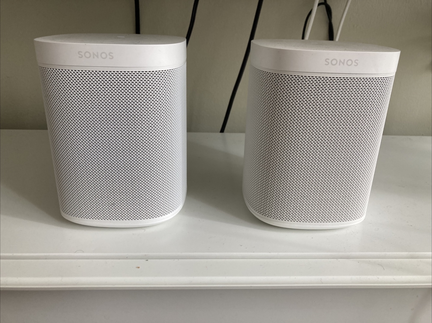 Sonos One (Gen 2) White Speakers - Pair