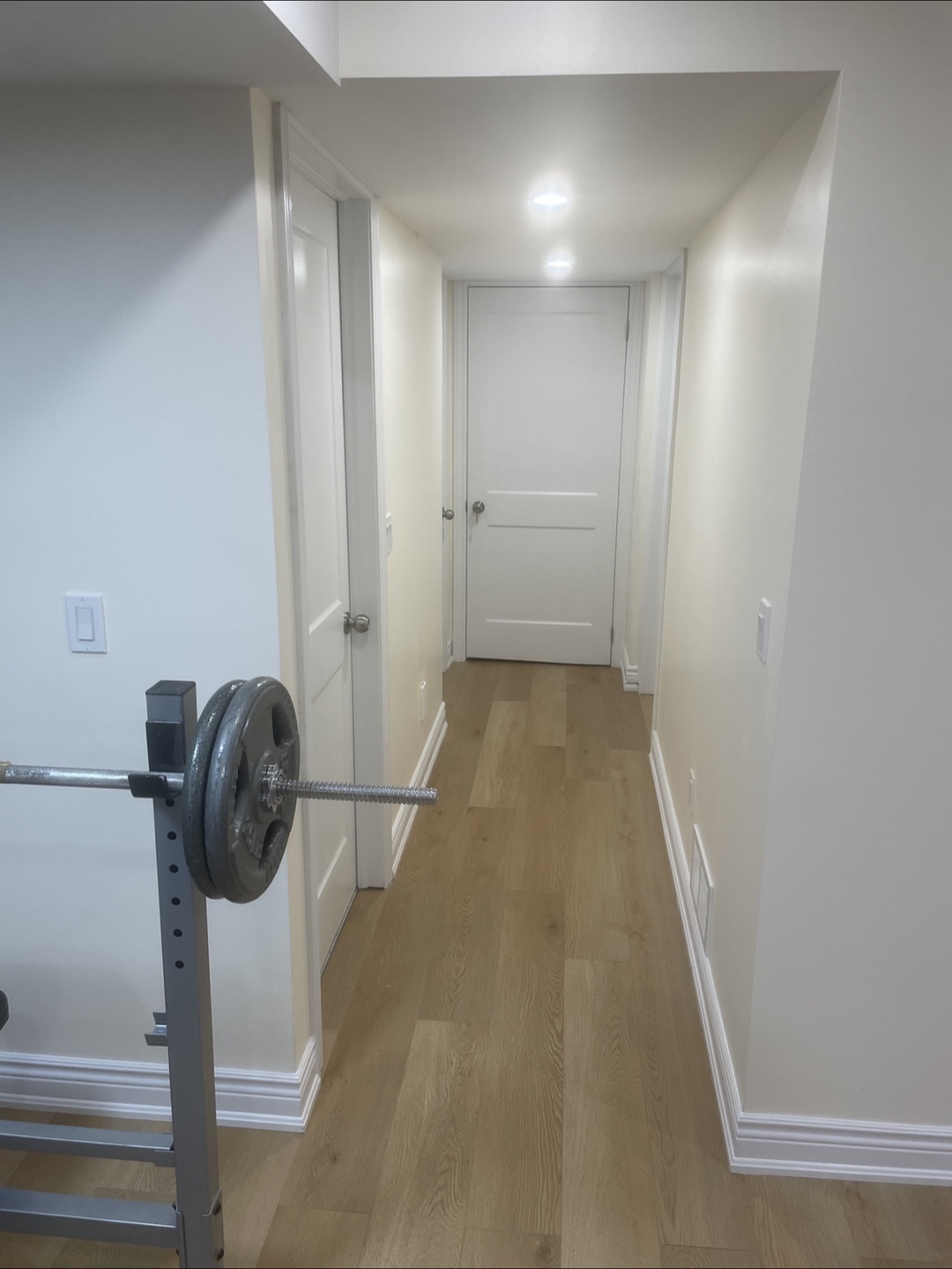 $1,300 Bachelorette Apartment - photo 5