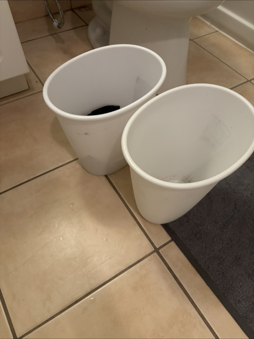 White Plastic Waste Baskets
