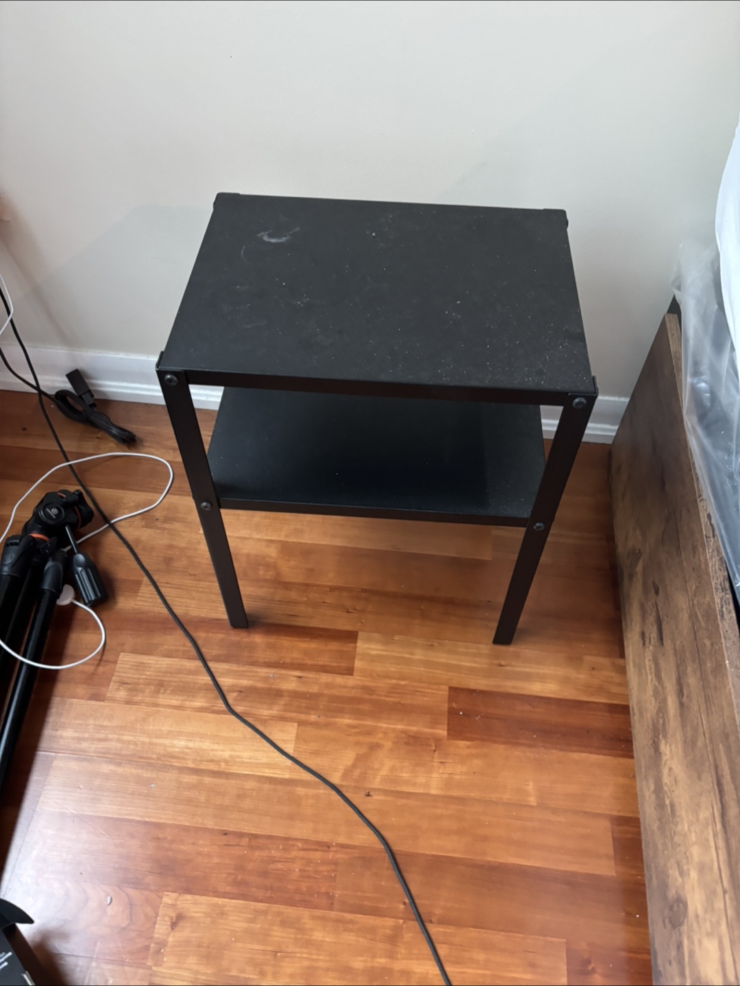 Black Metal 2-Tier Side Table - photo 3