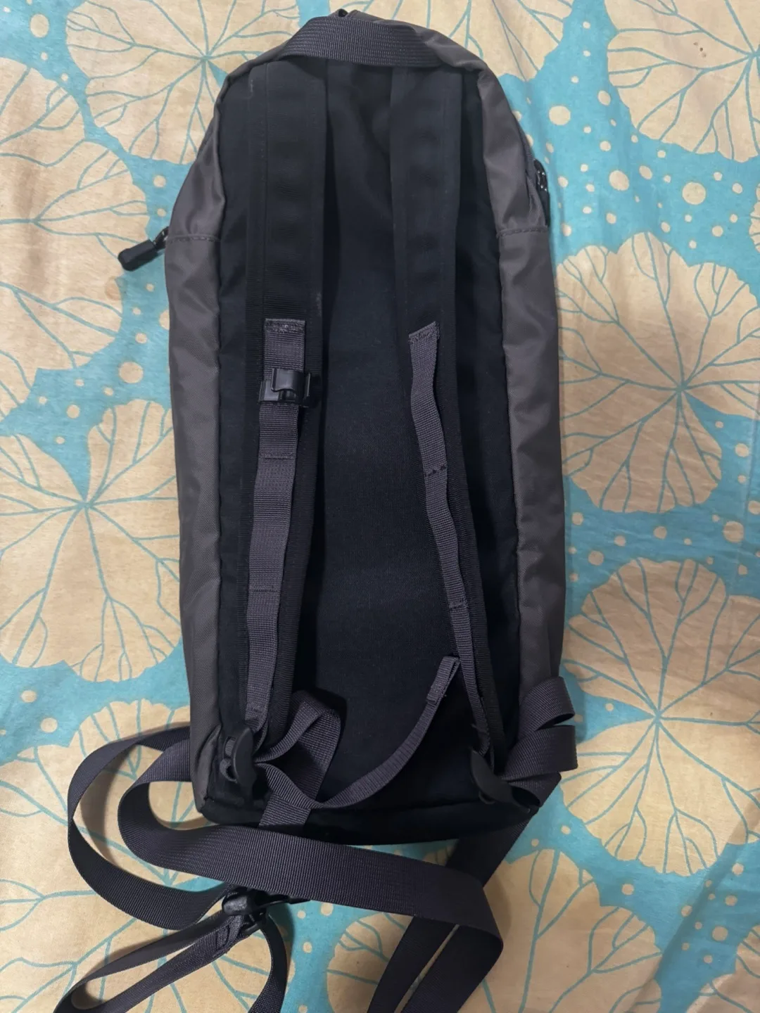 Mountain Equipment Co-op Backpack image indicator(2)