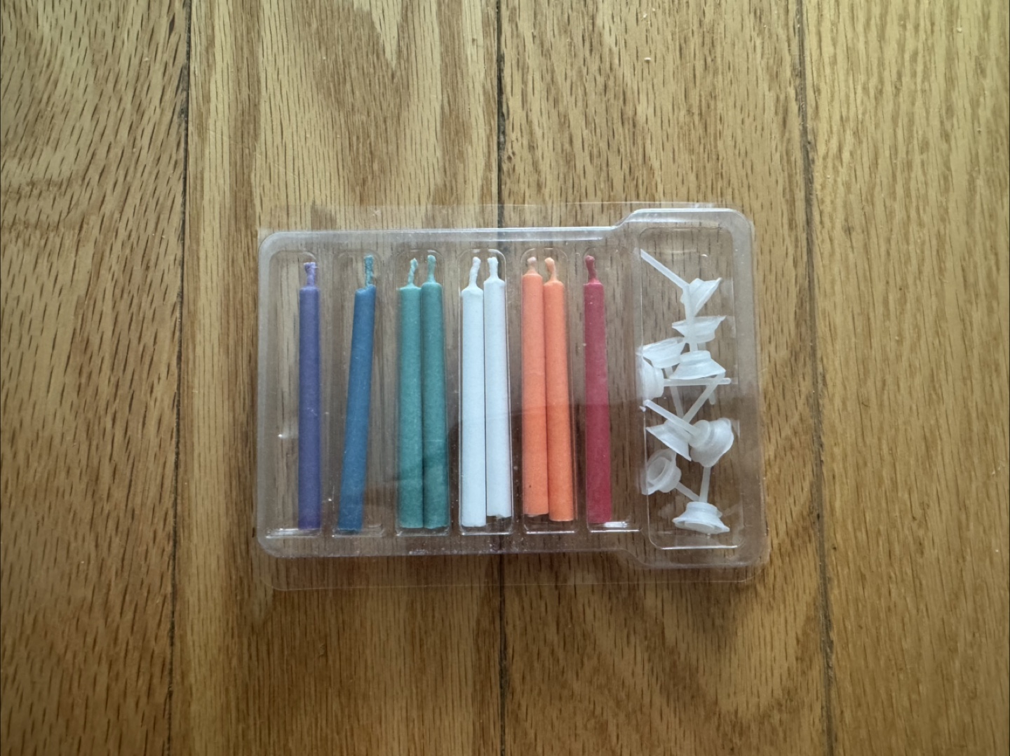 Rainbow Moments Party Candles - 9 candles - photo 2