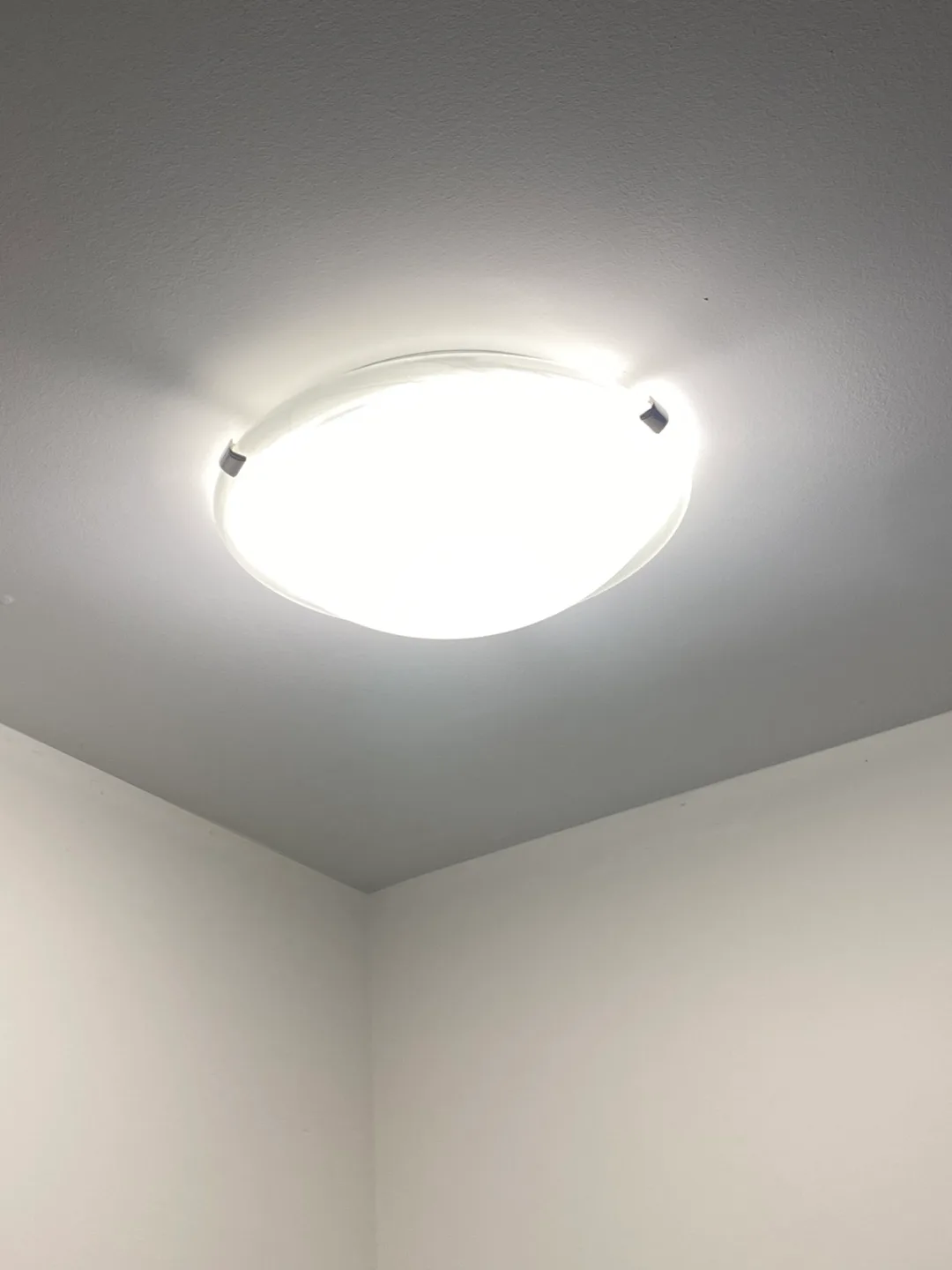 Ceiling Light Fixture image indicator(2)