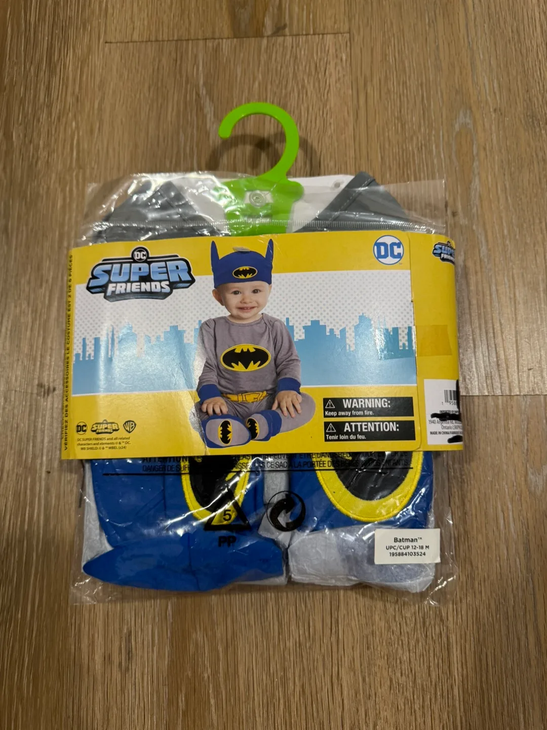 Super Friends Batman Costume Size 12-18 Months thumbnail
