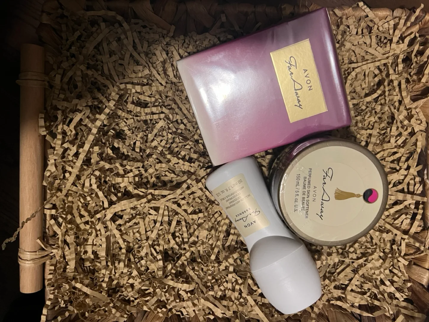 Avon Far Away Set thumbnail