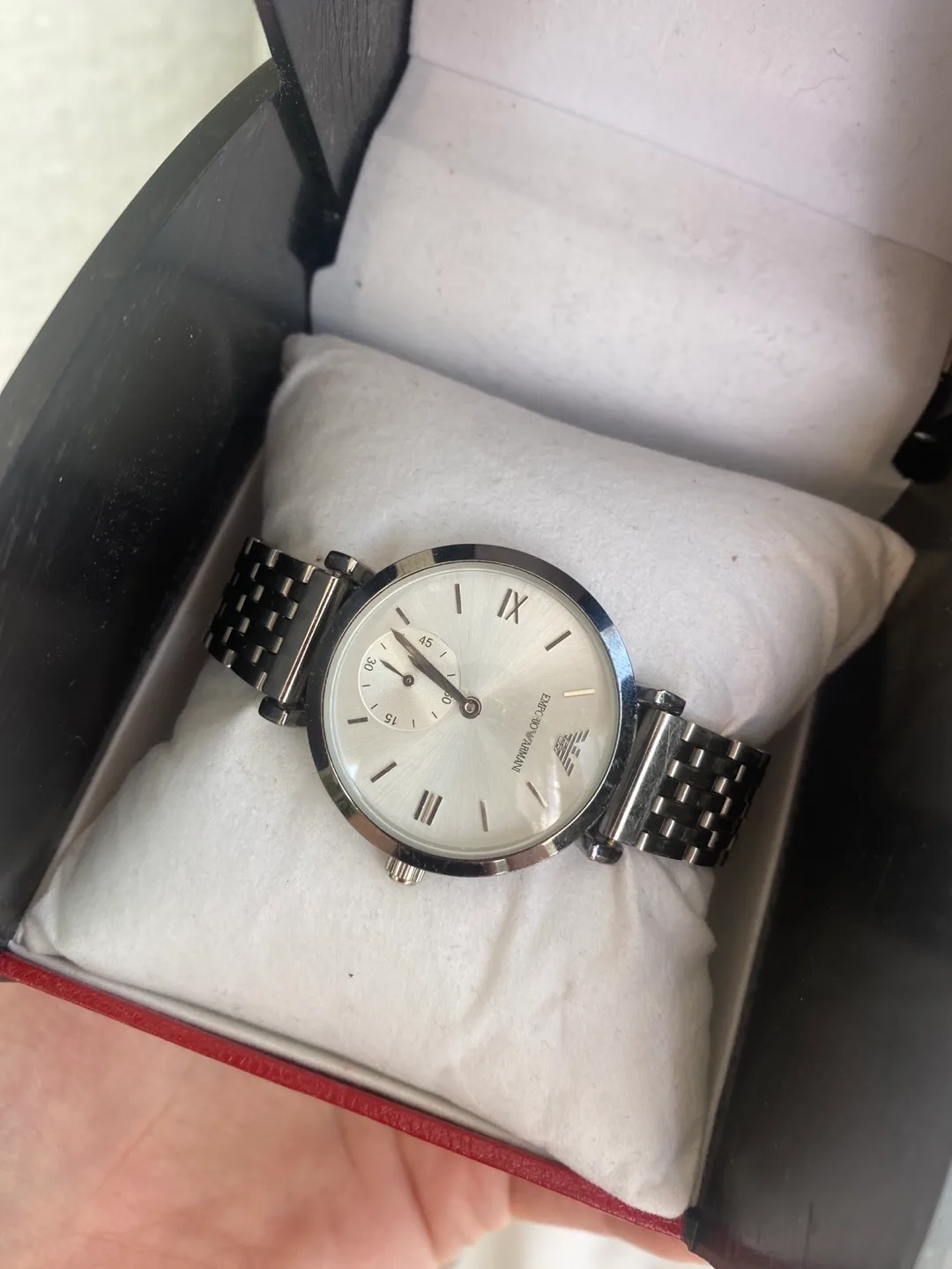 Emporio Armani Women's Watch image indicator(2)