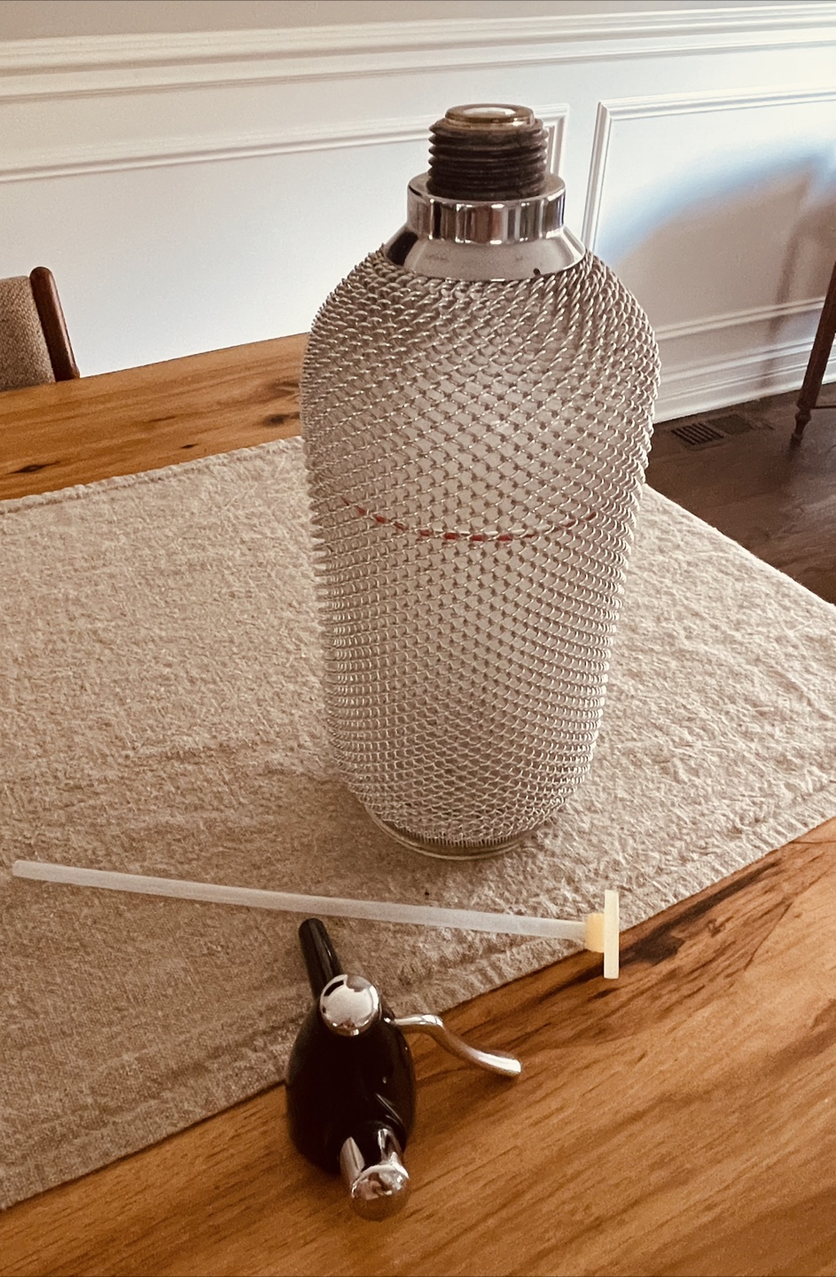 Merkuria Kovocas Wire Mesh Glass Seltzer Soda Bottle 1980s - photo 3