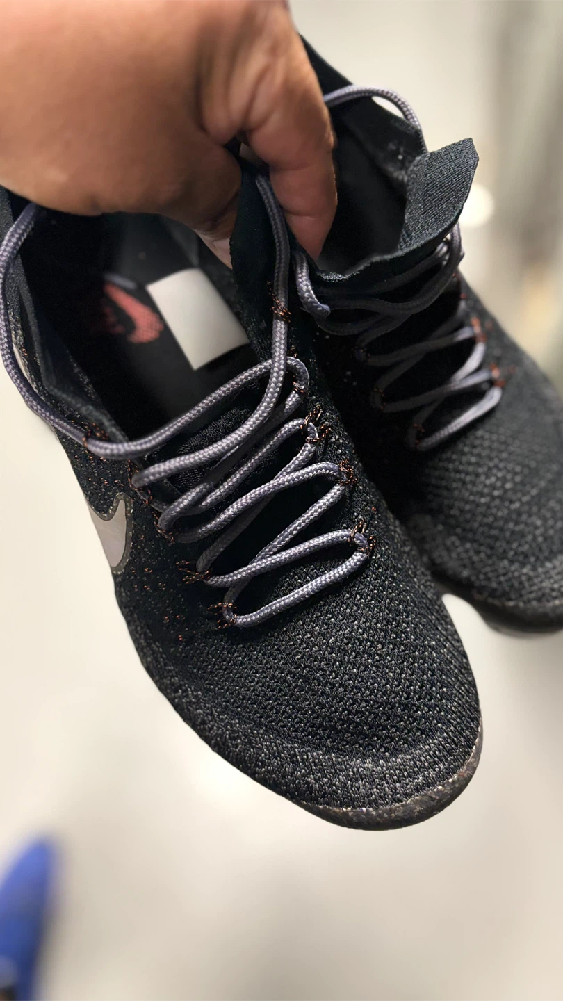 Nike Air VaporMax Flyknit 2 - Size 9 - photo 3