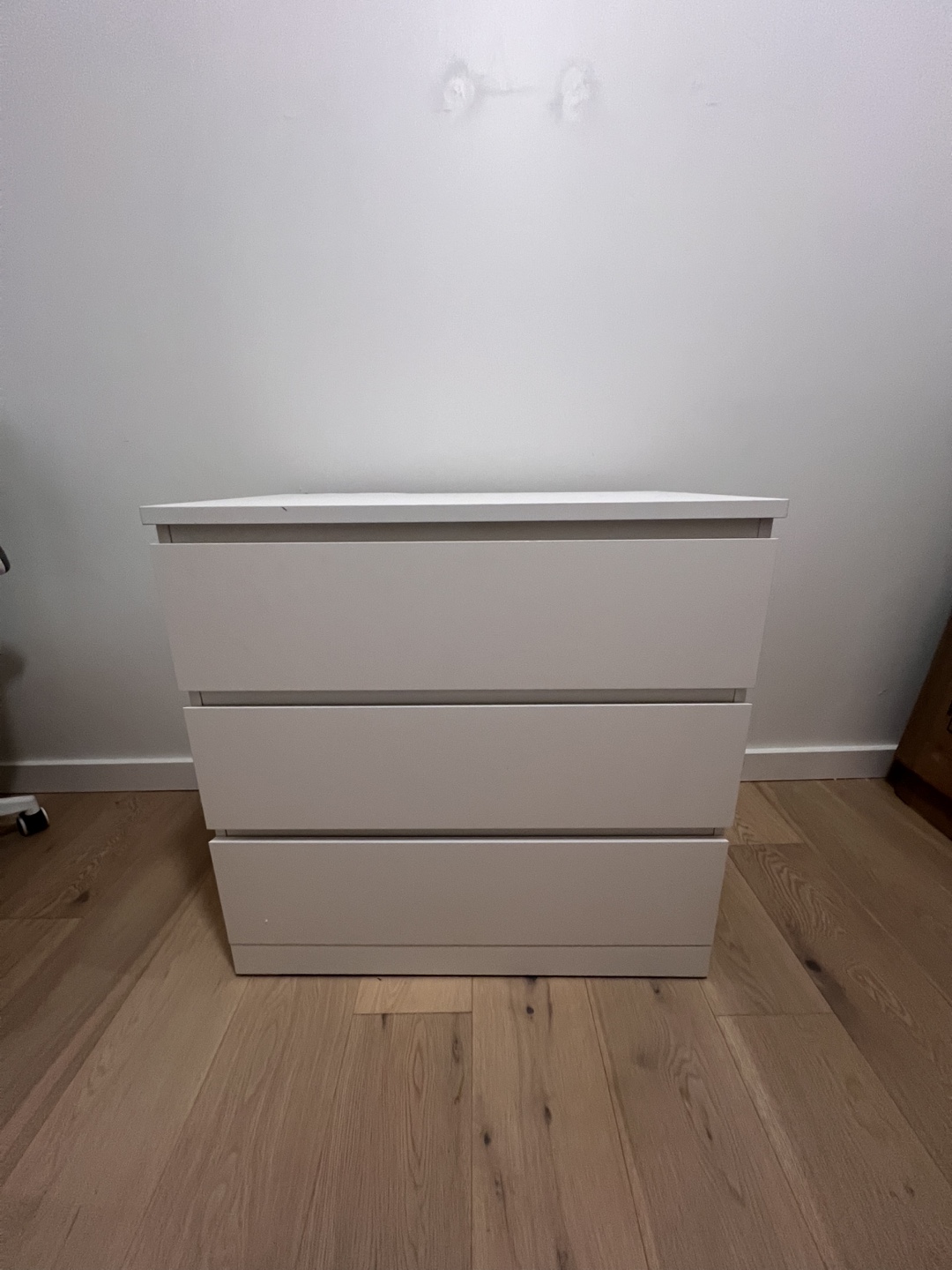 White 3-Drawer Dresser