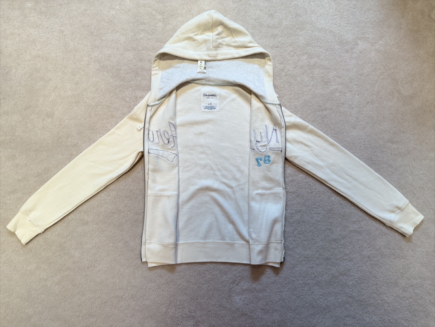 Aeropostale Cream Full Zip Hoodie - Size Large - photo 2
