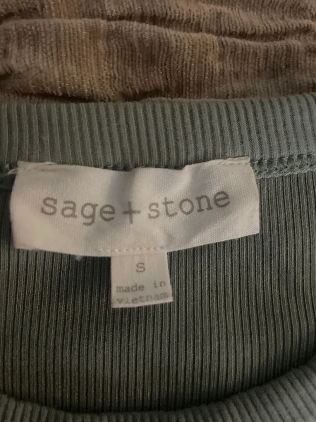 Sage + Stone Top - Size Small, rarely worn image indicator(2)