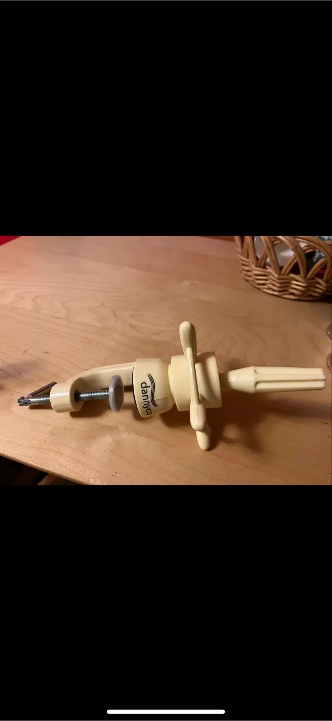 Vintage Danhyco Hair Styling Mannequin Head Clamping image indicator(2)