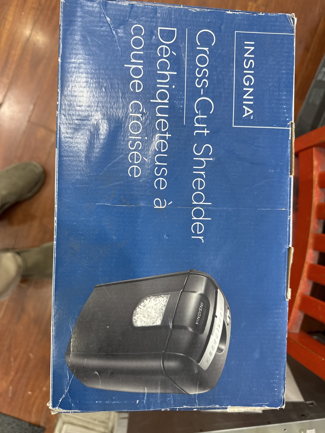 Insignia Cross-Cut Shredder - photo 3