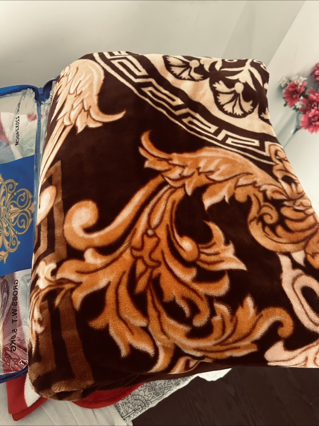 Regal Super Soft 2-Ply Embossed Blanket - New