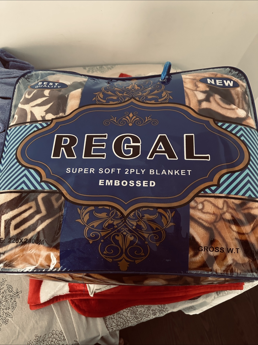 Regal Super Soft 2-Ply Embossed Blanket - New - photo 3