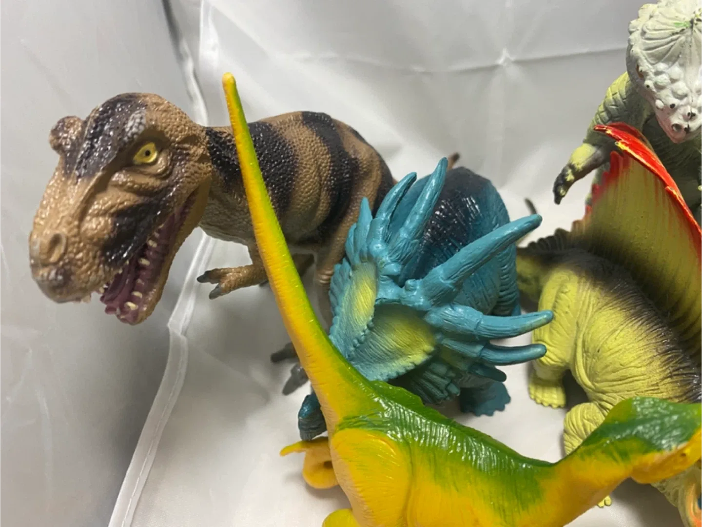 Vintage 1997-2006 Dinosaurs Set of 14, TM Brand image indicator(4)