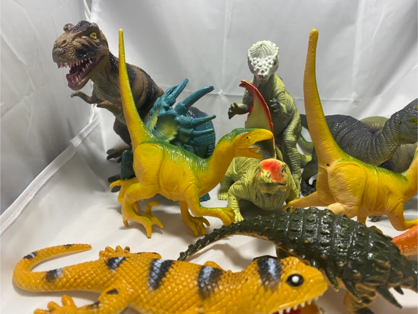 Vintage 1997-2006 Dinosaurs Set of 14, TM Brand - photo 2
