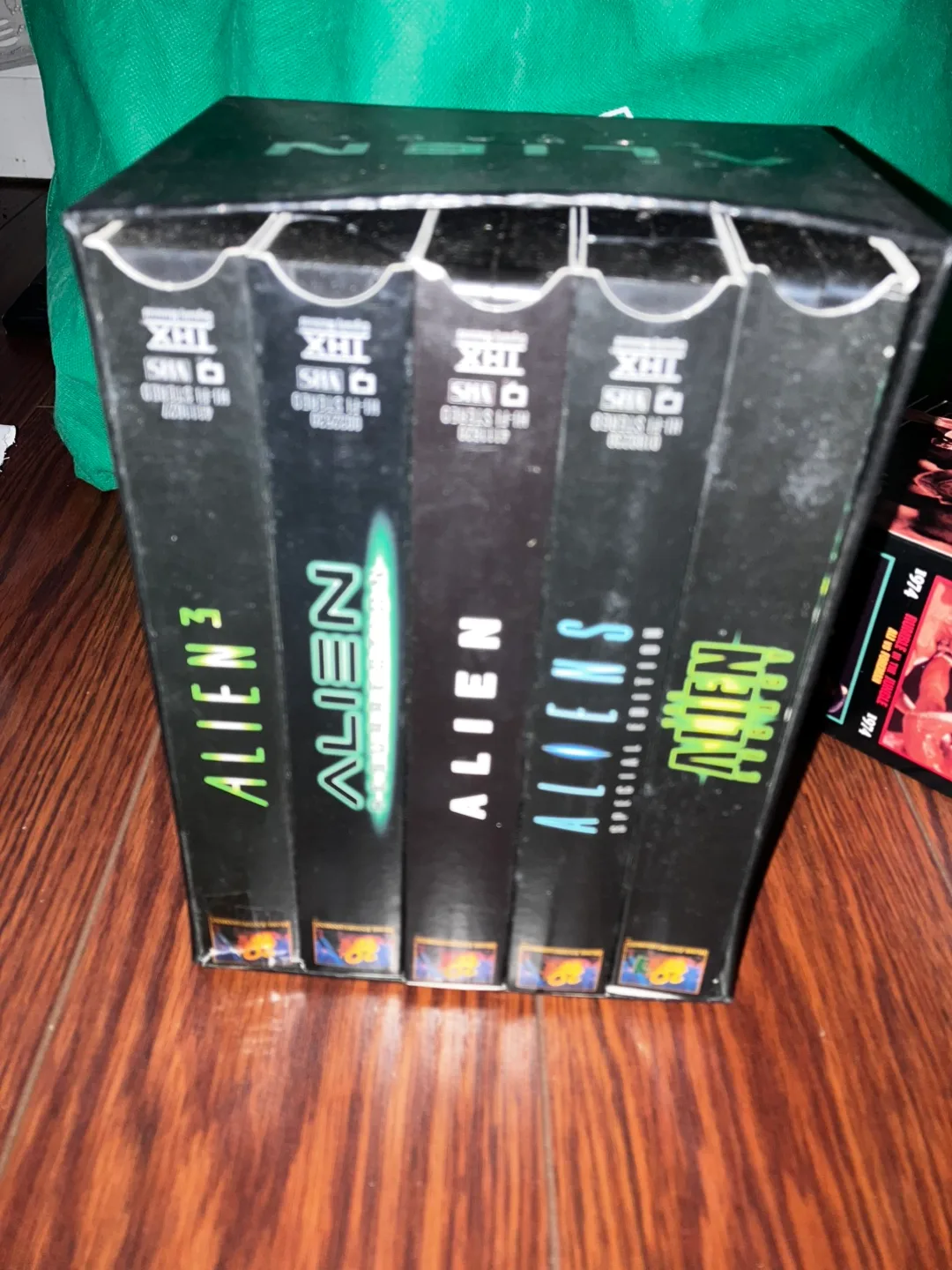 Alien Legacy VHS Box Set image indicator(2)