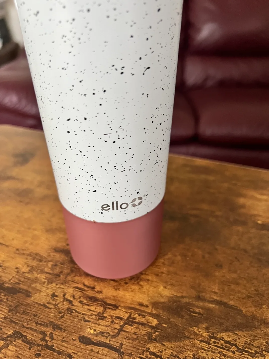 Ello Vacuum Insulated Stainless Steel Travel Mug image indicator(2)