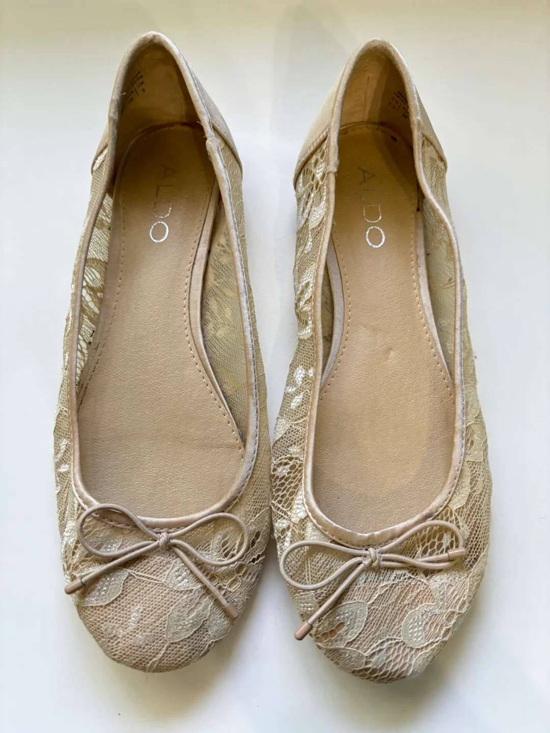 ALDO Beige Lace Ballet Flats - Size 7.5 thumbnail
