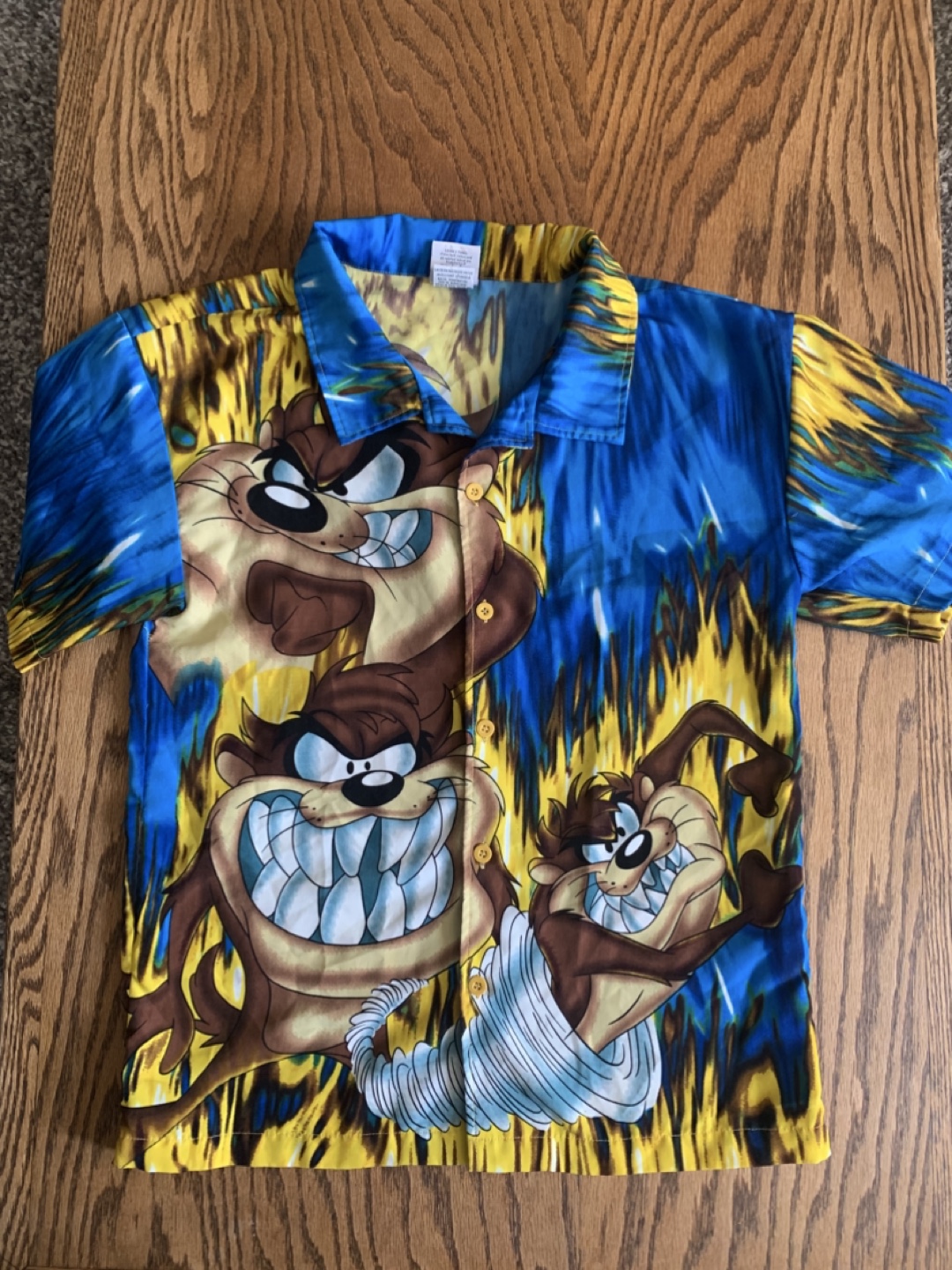 Looney Tunes Taz Hawaiian Shirt men’s small - photo 2