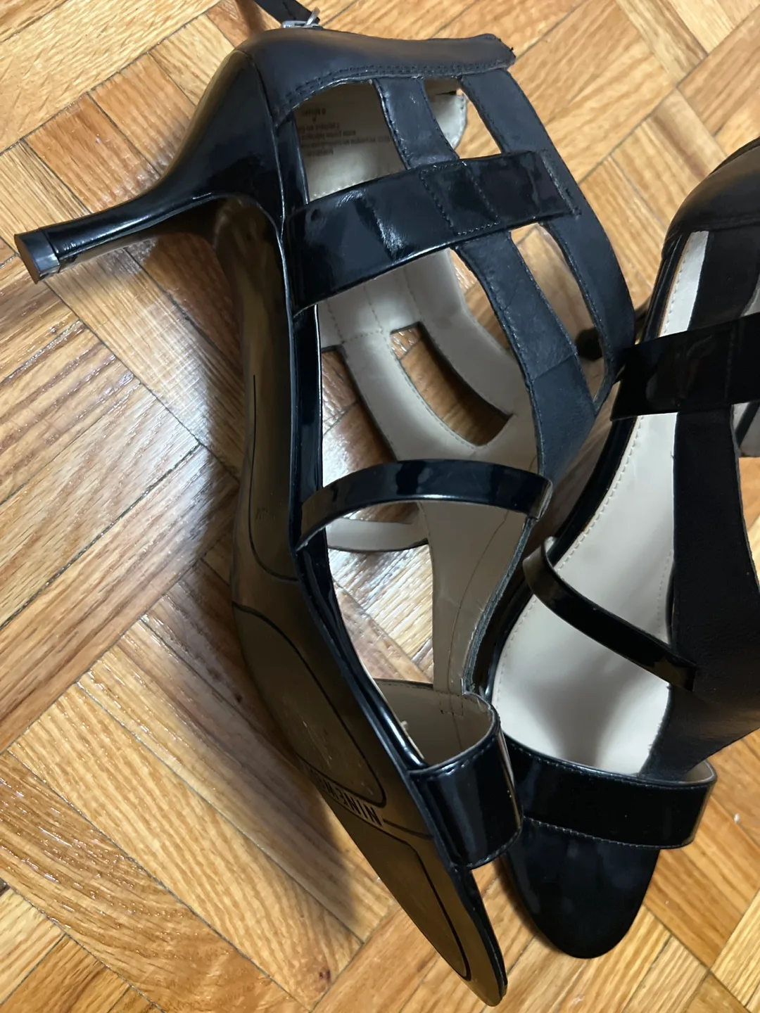 Nine West Black Heels image indicator(2)