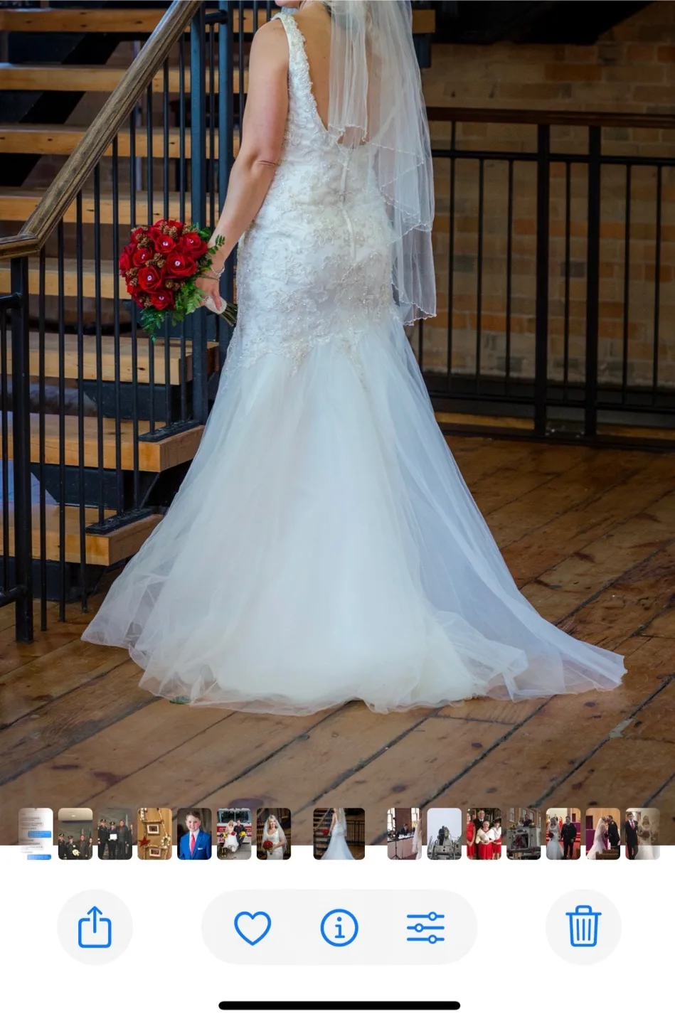 Alfred Sung Wedding Dress - Size 8 image indicator(2)