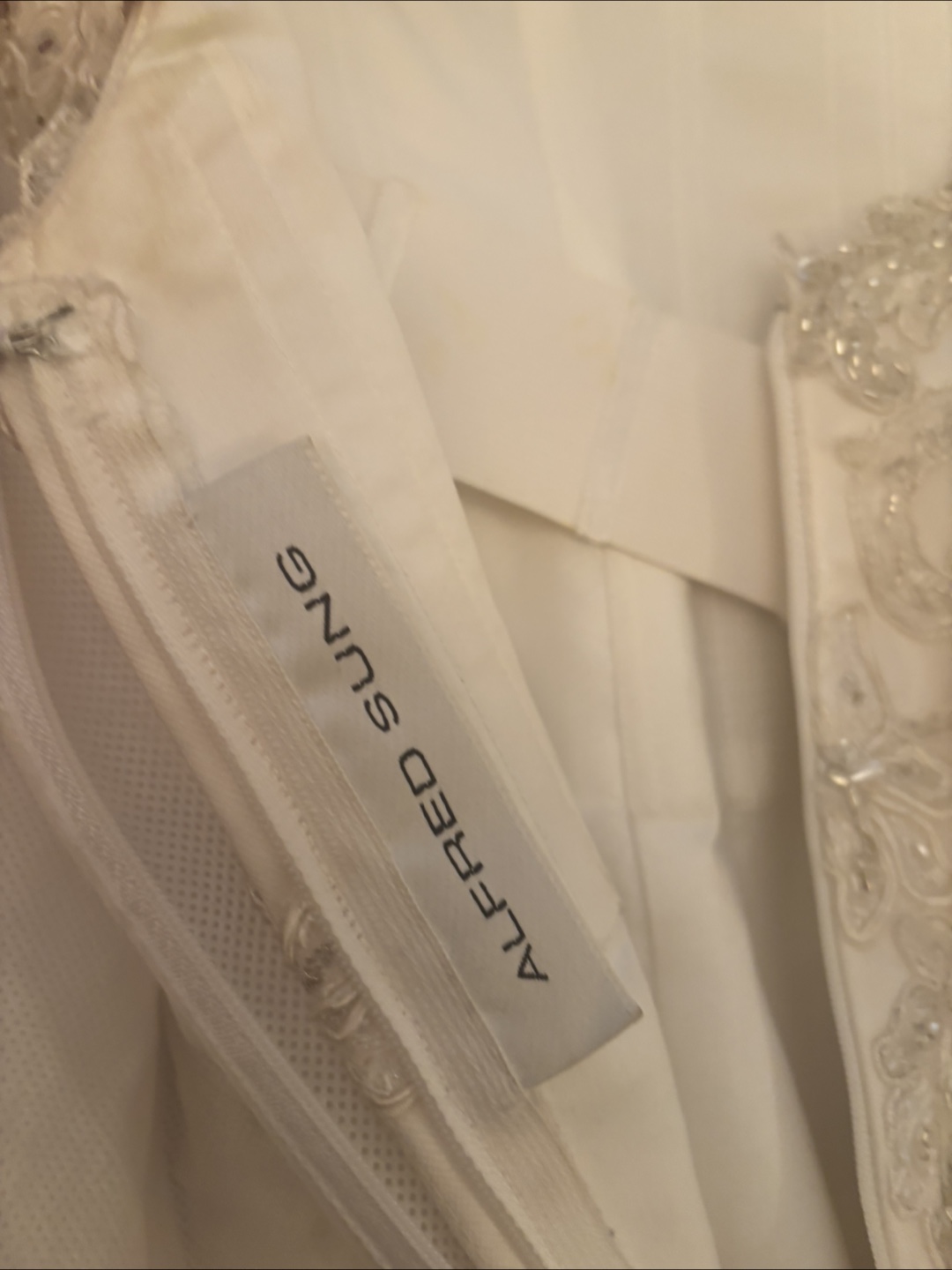 Alfred Sung Wedding Dress - Size 8 - photo 3