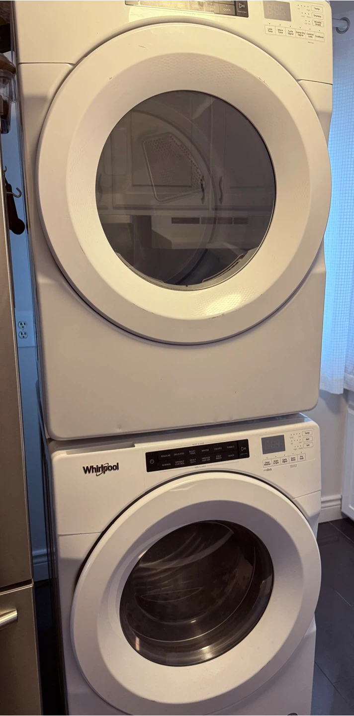 Whirlpool Washer and Dryer Set - photo 3