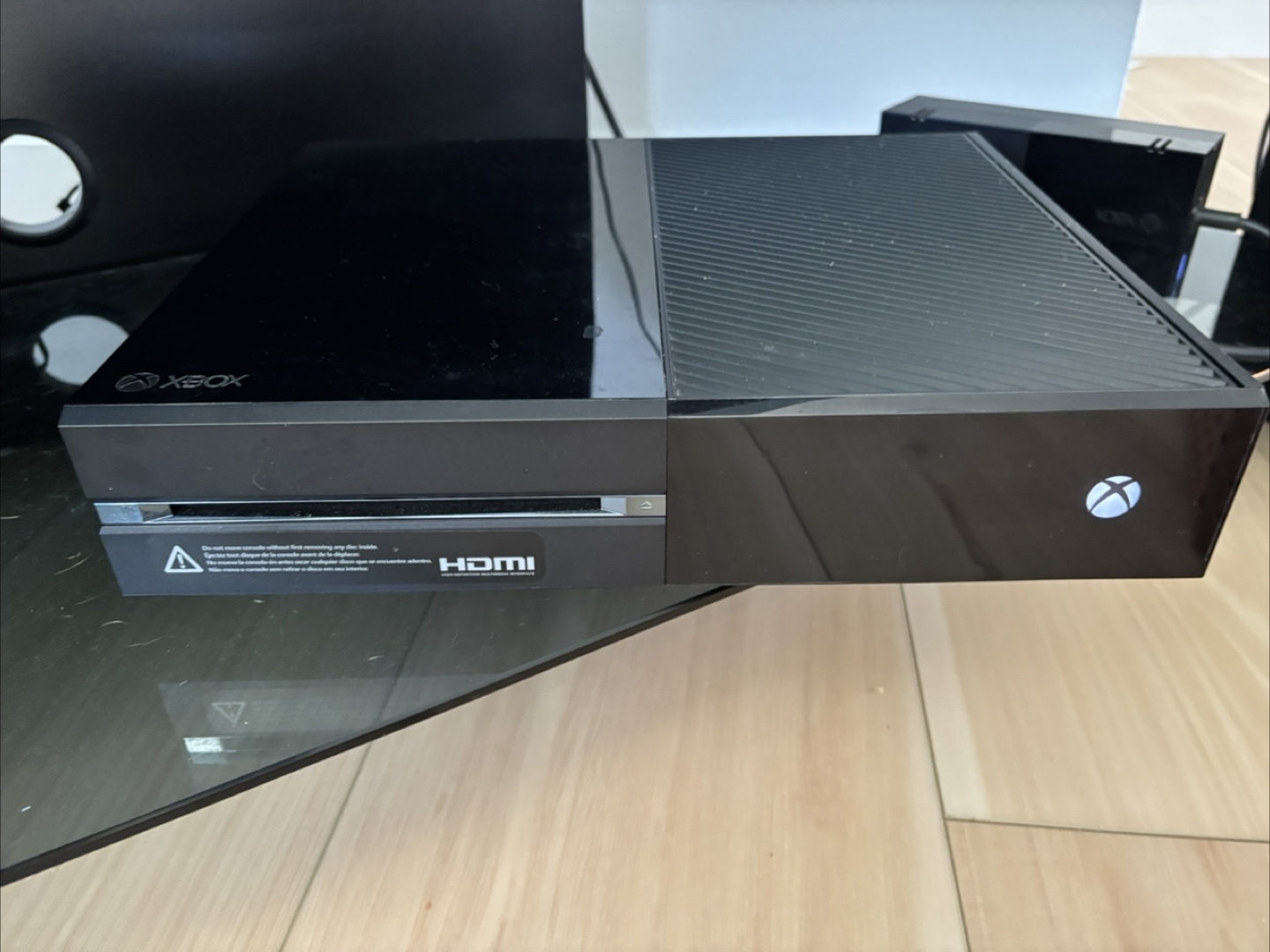 Xbox One Console with Kinect and 2 Controllers