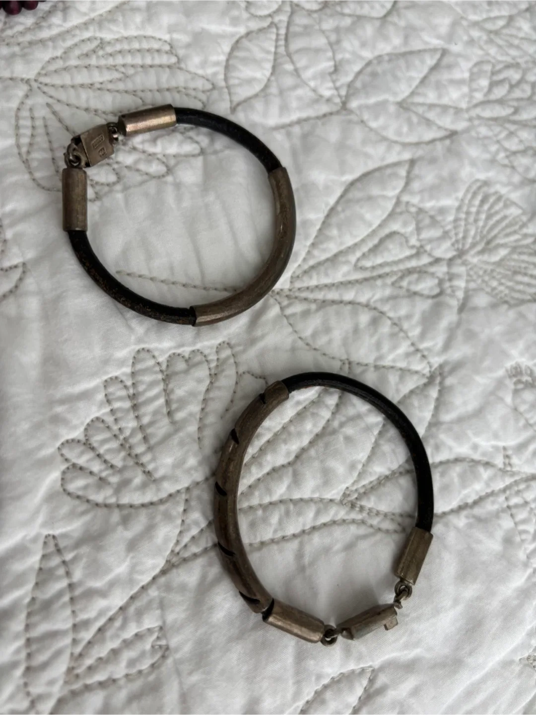 Bracelets image indicator(9)